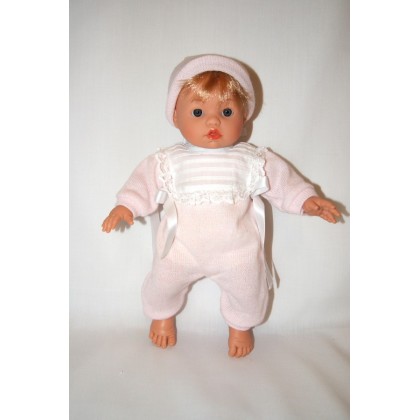 Кукла Мончи в белом комбинезоне с шапочкой 34 см Carmen Gonzalez